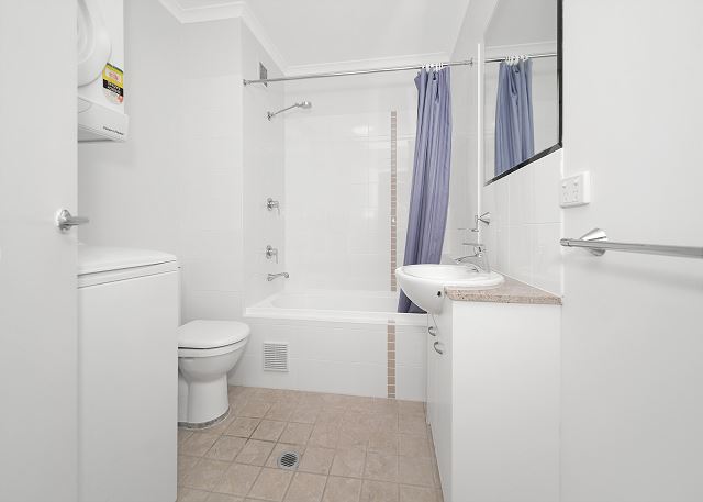 Nesuto Apartments, Unit 618