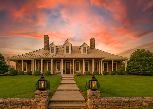 Hampton Hill Manor