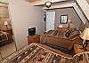 1125 Bear Ridge