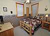 1128 Morningside