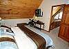 936 Holly Tree Cabin
