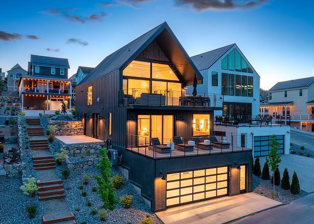 The Lookout at Lake Chelan