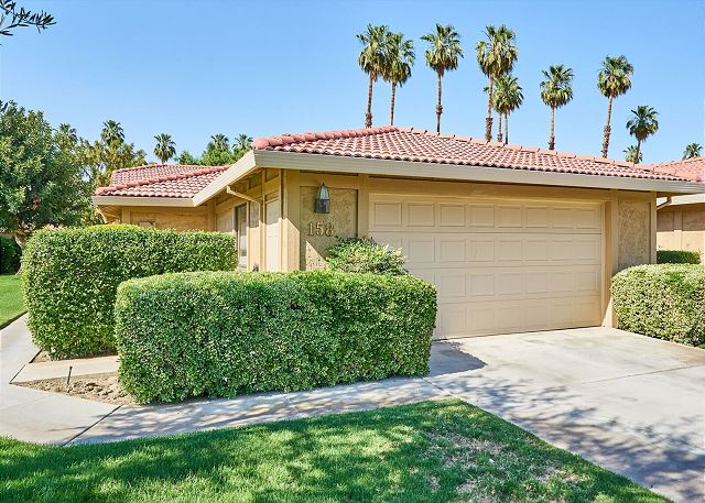 158 Camino Arroyo South