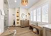 Primary Ensuite 