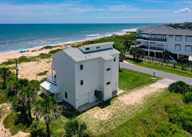 Vitamin Sea Oceanfront Home!