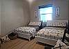2 Fulls in the 3rd bedroom!