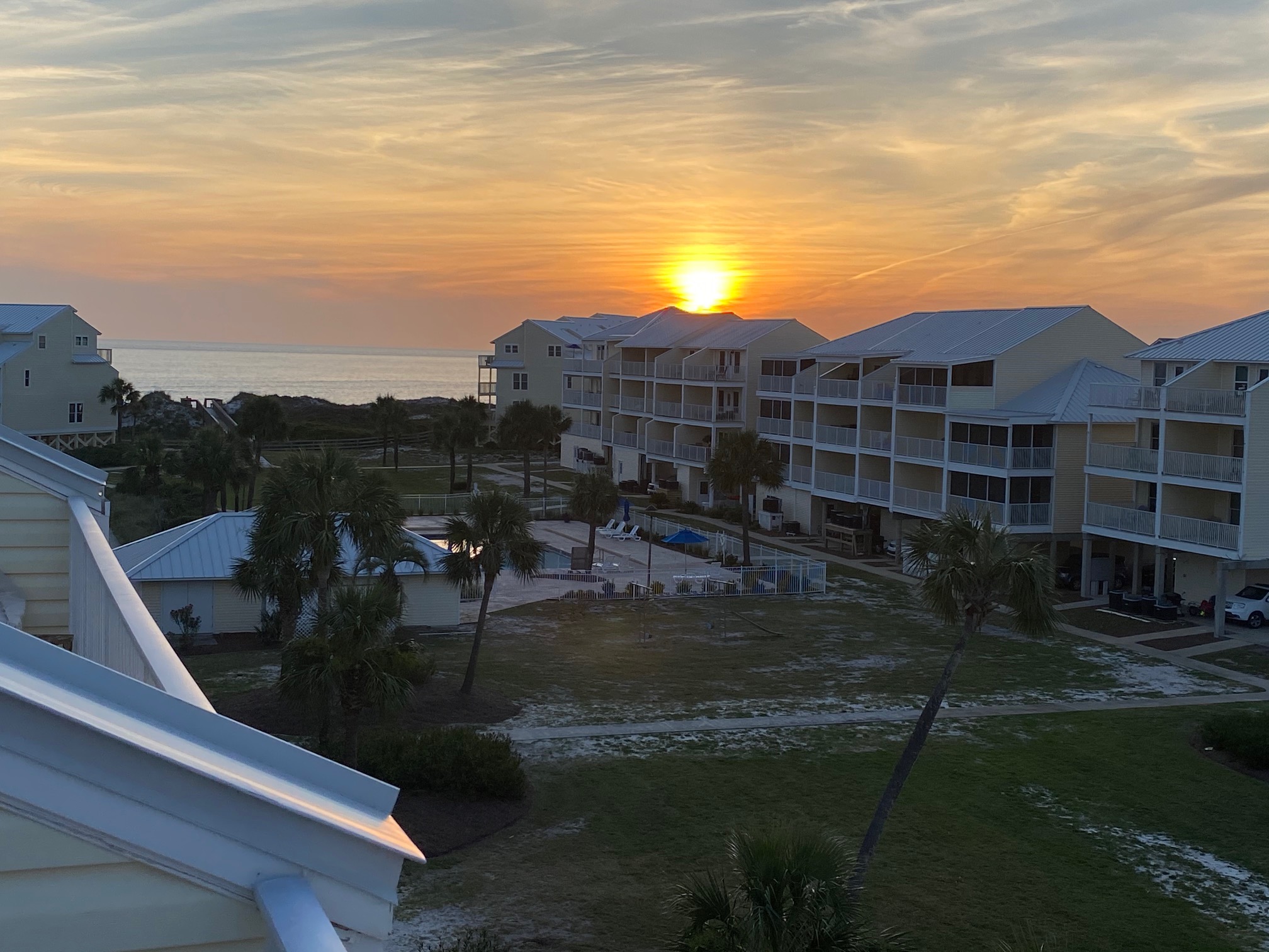 Beach Bummin' - 4 Reel