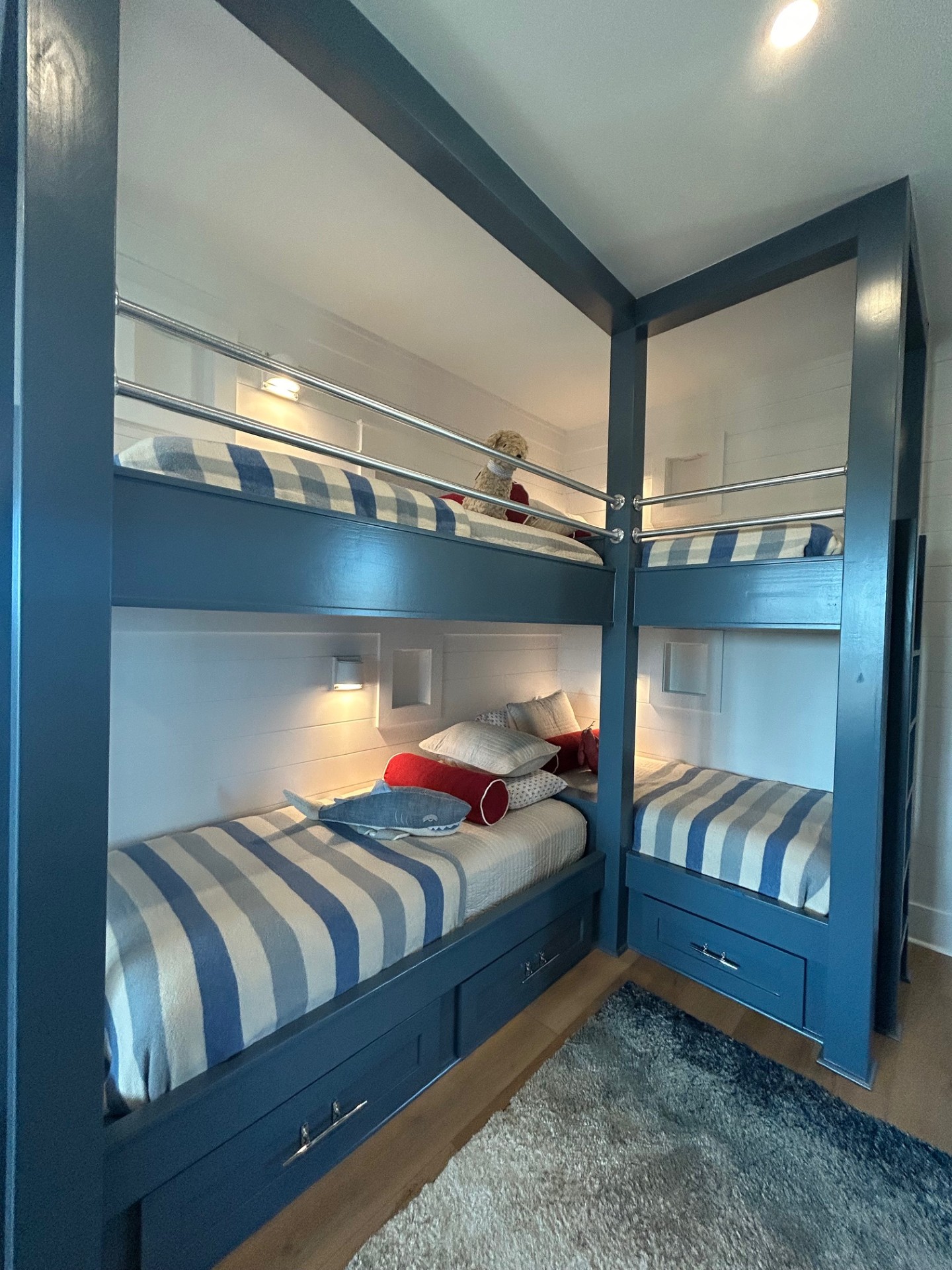 Captains' Quarters | Coastal Joe Vacation Rentals