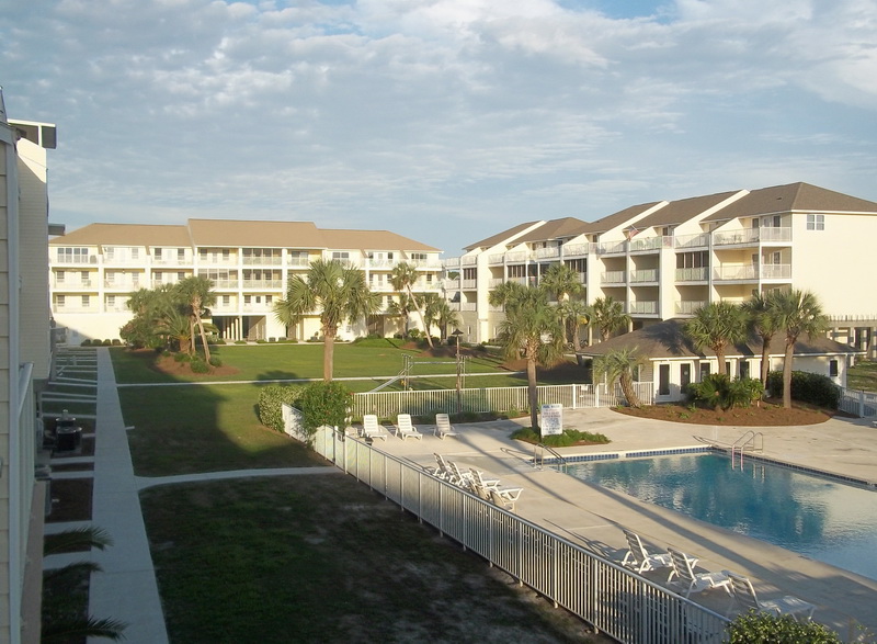"At Ease" in the popular SeaCliffs Community
