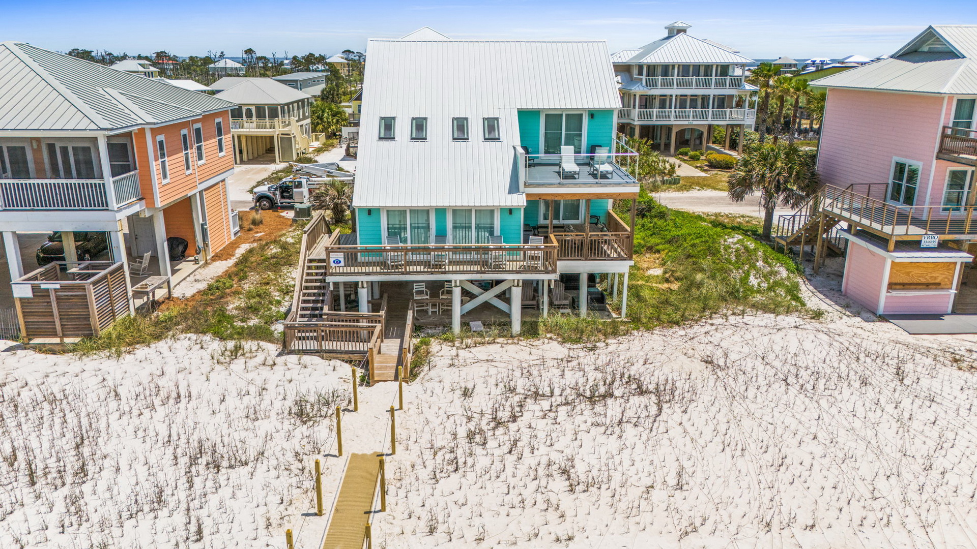 Runaway Gem | Coastal Joe Vacation Rentals