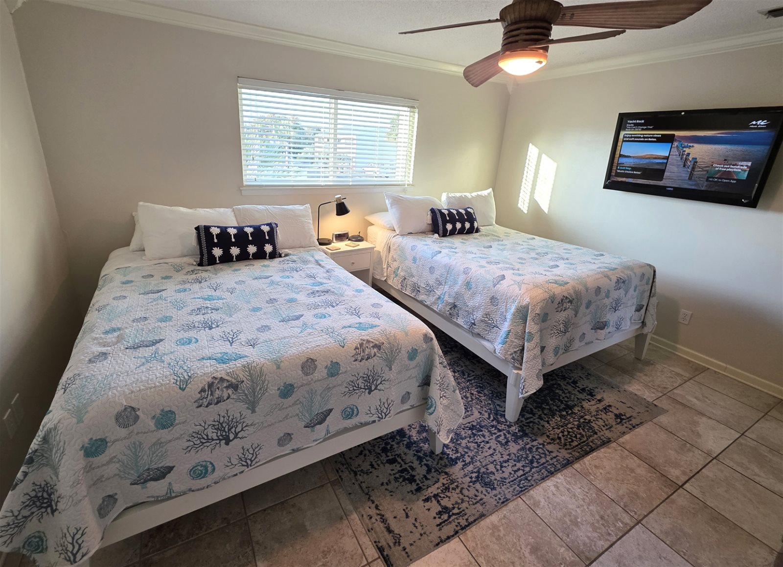 Guest Bedroom 2 Queen Beds