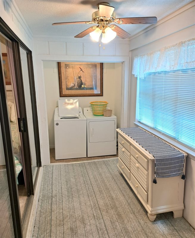 Laundry Room/Sunroom