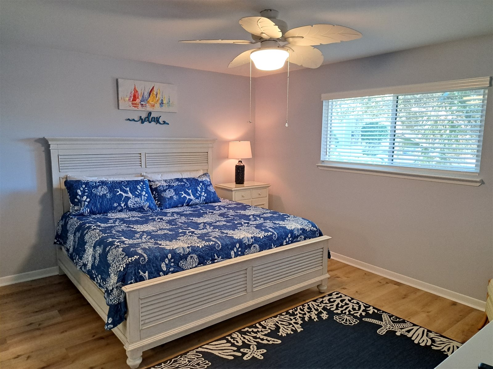 Master Bedroom King Bed with Ensuite
