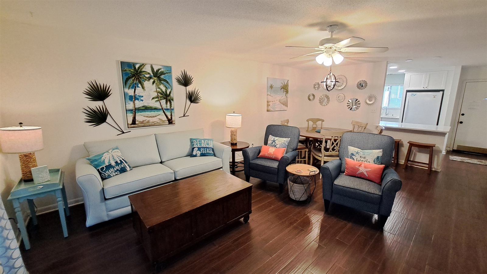 Summer Spell #1201 Free Beach Service Included 2-Bd 2-Bath Ground Floor