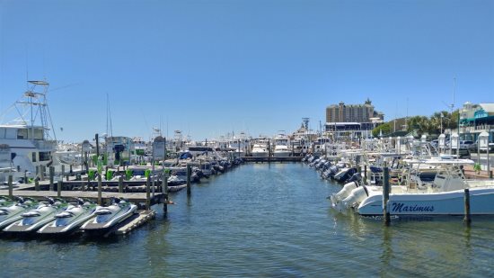 Destin Harbor A Short Drive