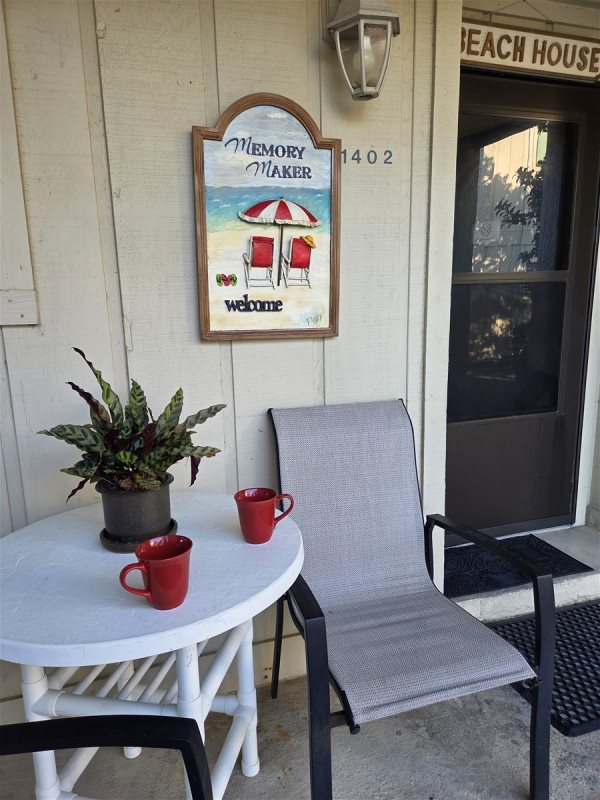 Memory Maker #1402 with Private Patio & Free Beach Svc Included Ground Floor