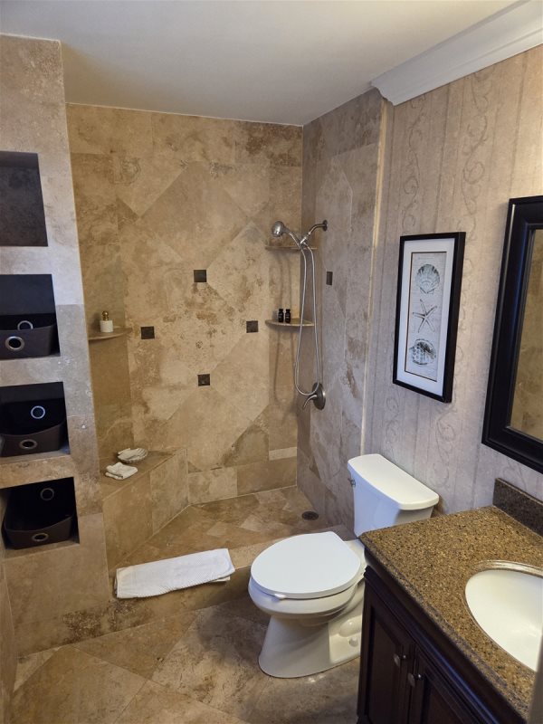 Master Bathroom Travertine Tile Walk-In Shower
