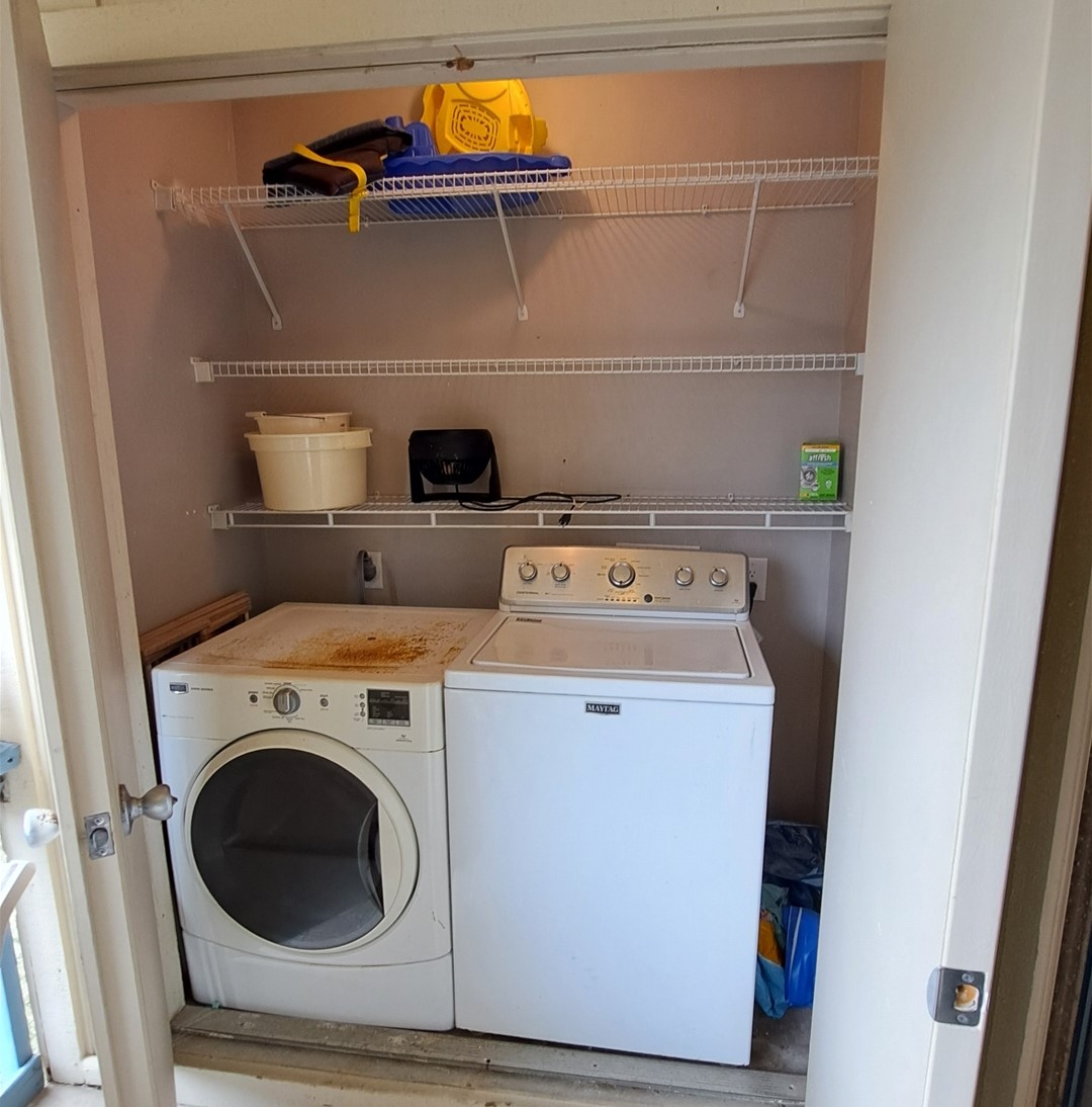 1503 Beachy-2Bd-2Bth Beach Service Included - 2 Chairs and Umbrella | Photo 11