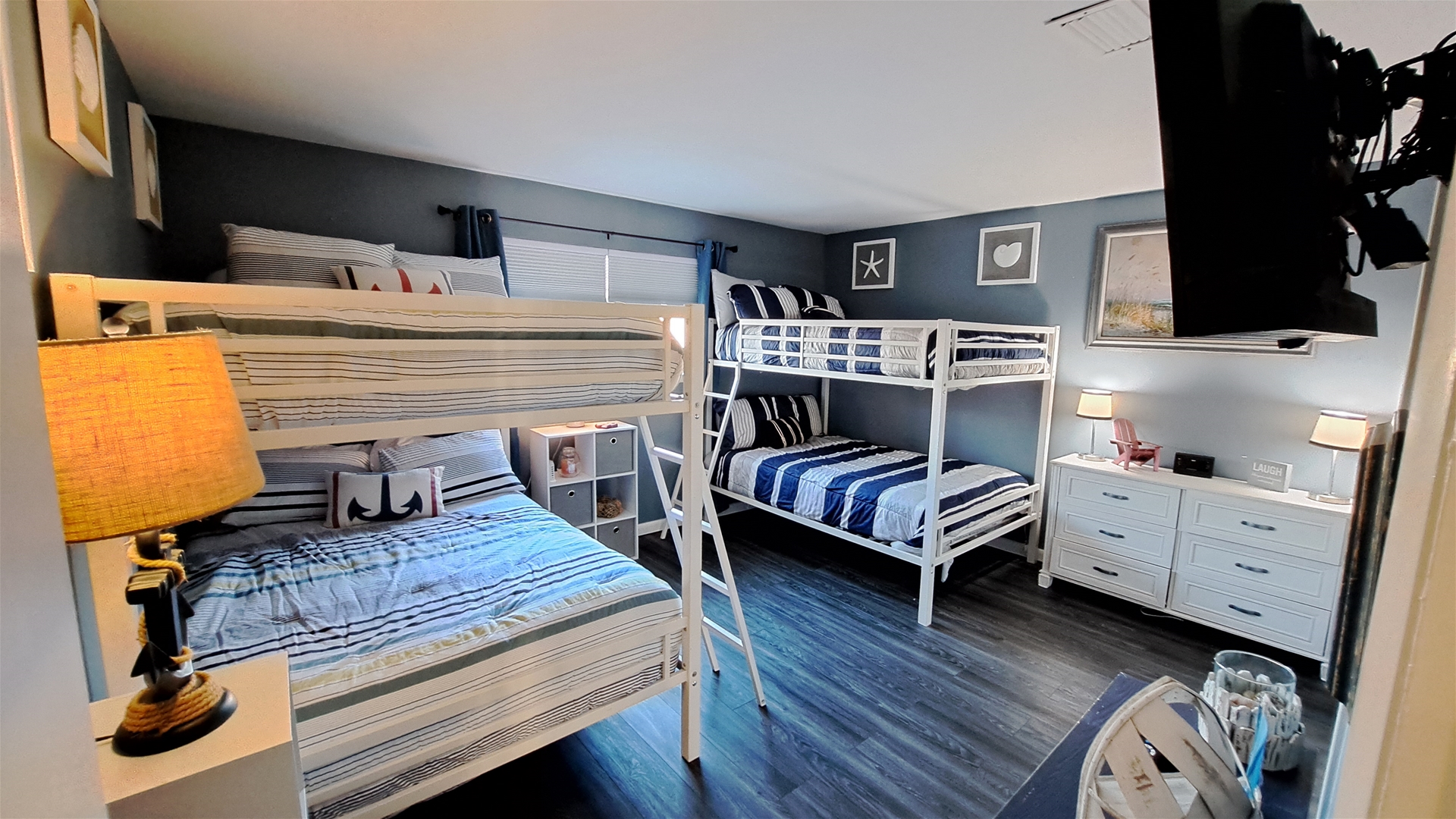 1503 Beachy-2Bd-2Bth Beach Service Included - 2 Chairs and Umbrella | Photo 16