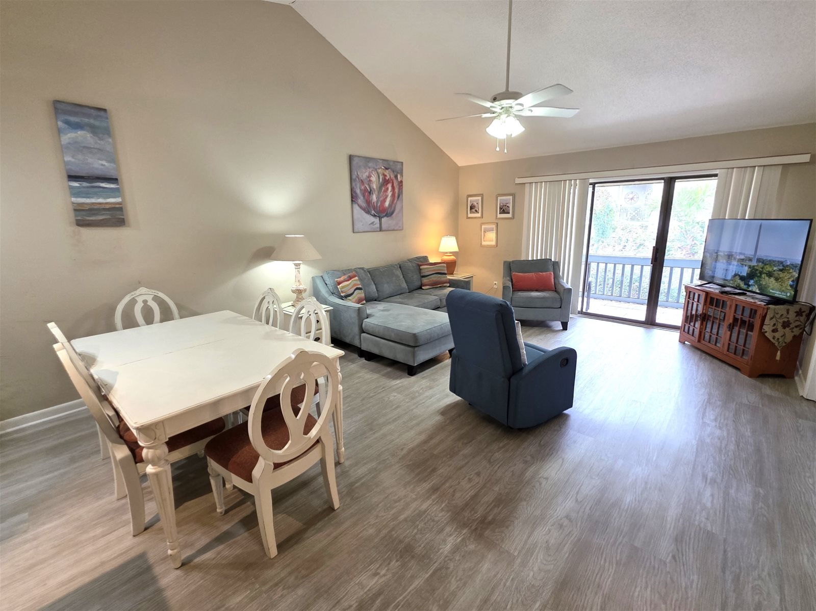 Dining & Den