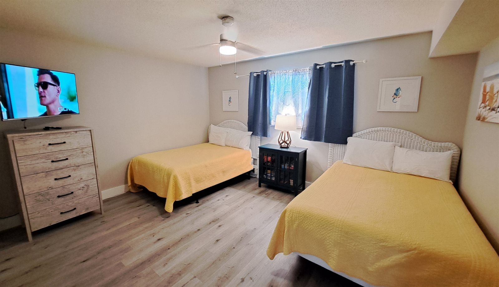 Gulf Memories#802 Beach Svc Included -2 Chairs and Umbrella 2-Bd 2-Bath 1stFl | Photo 10