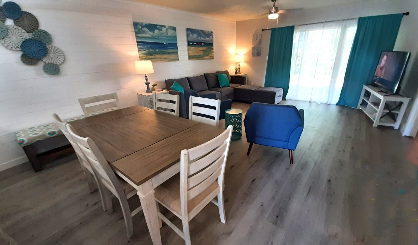 Gulf Memories#802 Beach Svc Included -2 Chairs and Umbrella 2-Bd 2-Bath 1stFl | Photo 5