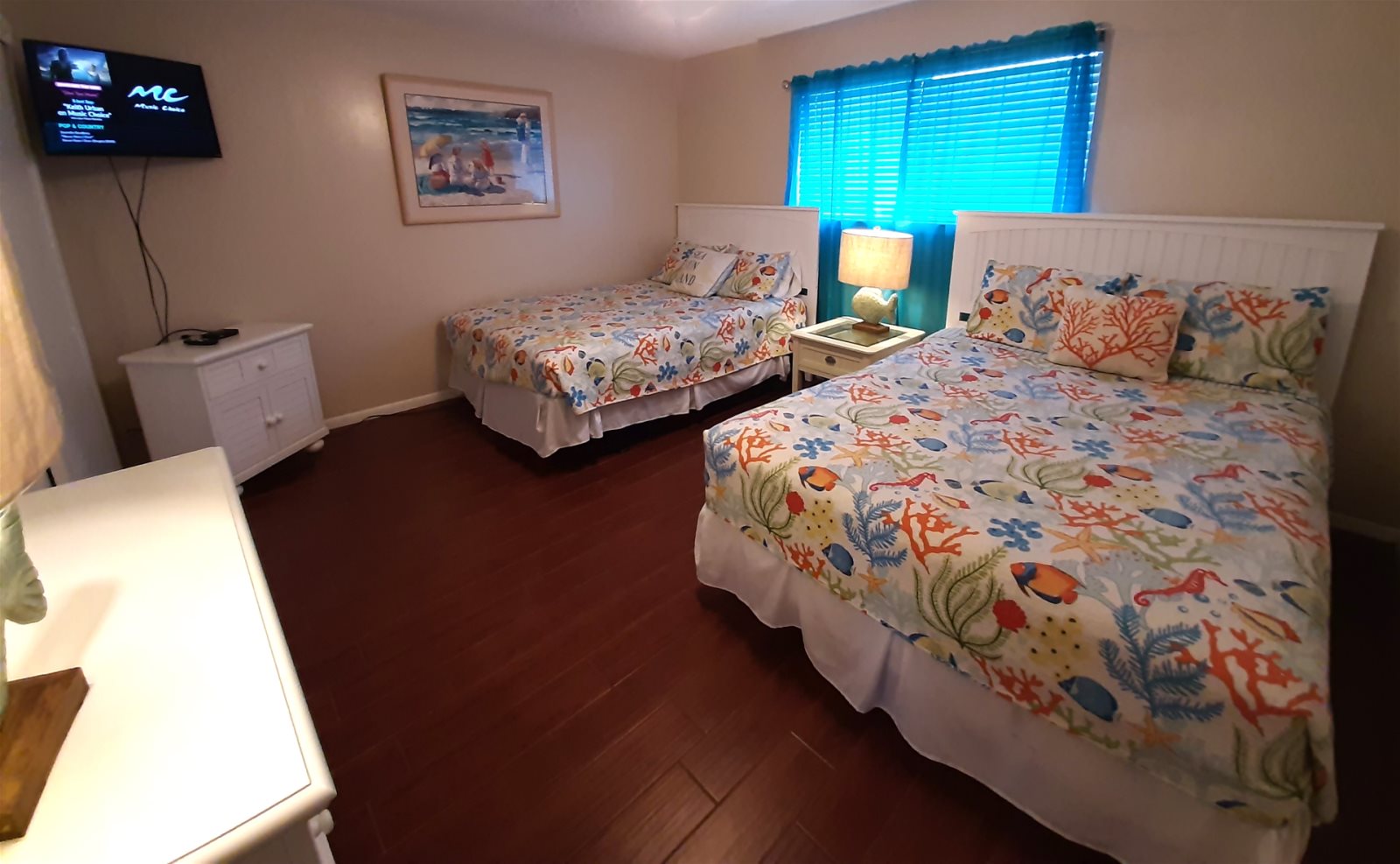 Guest Bedroom Two Queen Beds