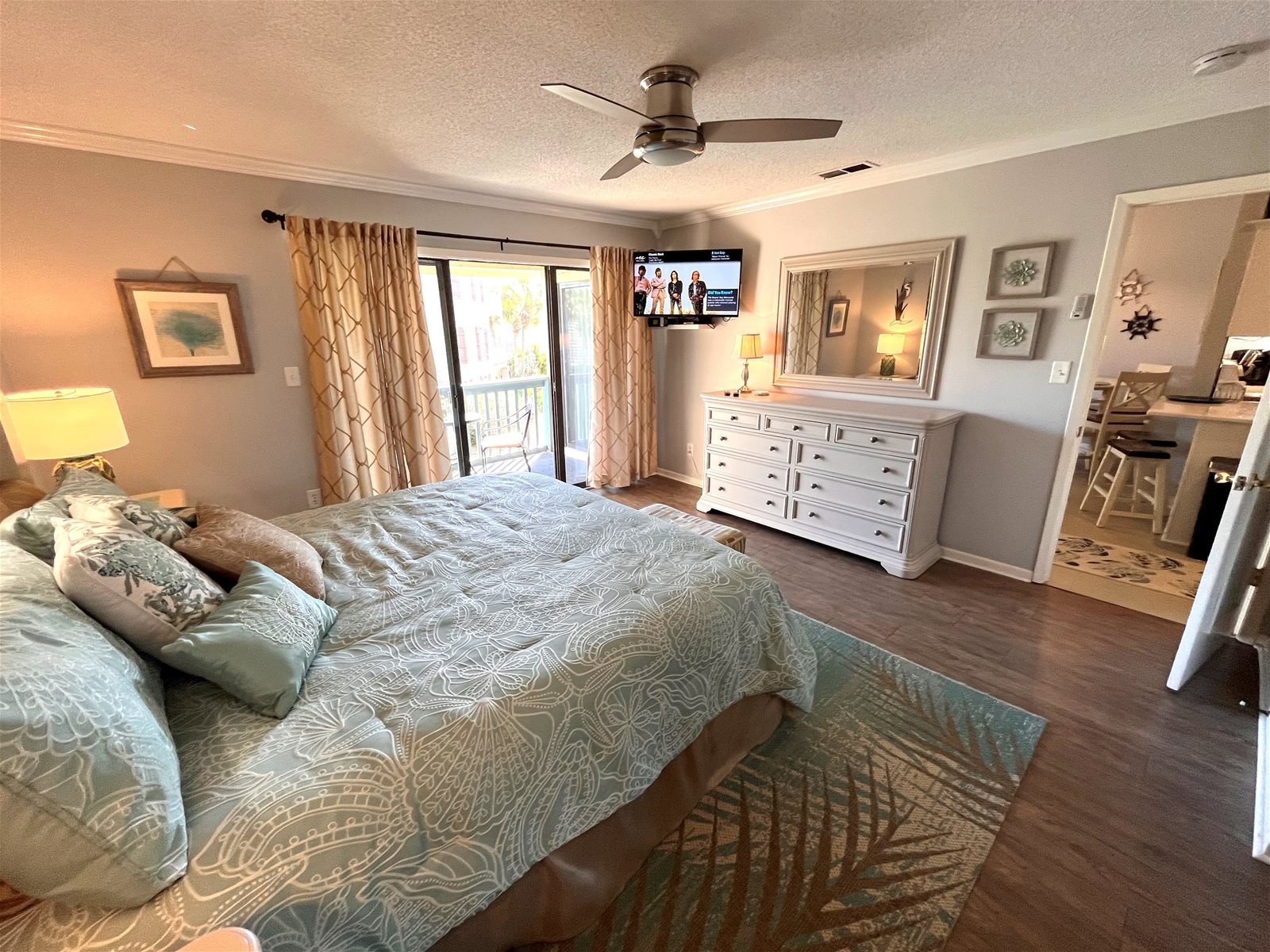 Bedroom with King Bed