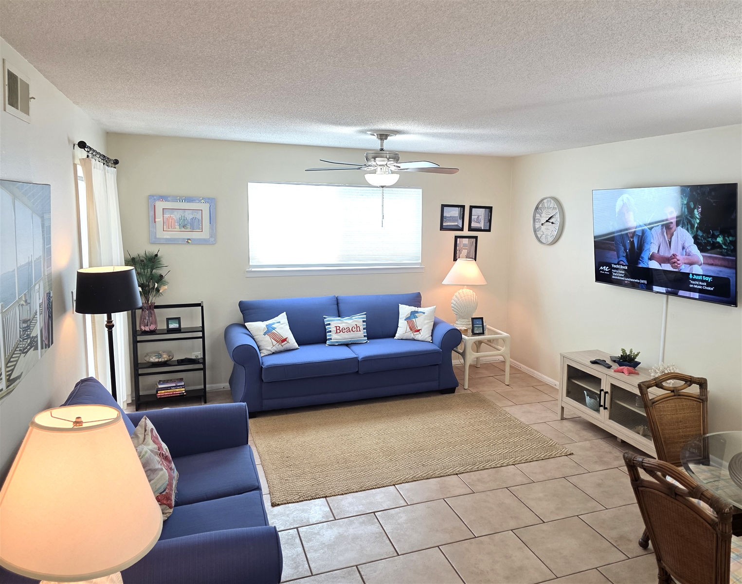 Designer #601 Chateau La Mer II 1st Floor 1-Bd 1 Bath Newly Added Near Pool