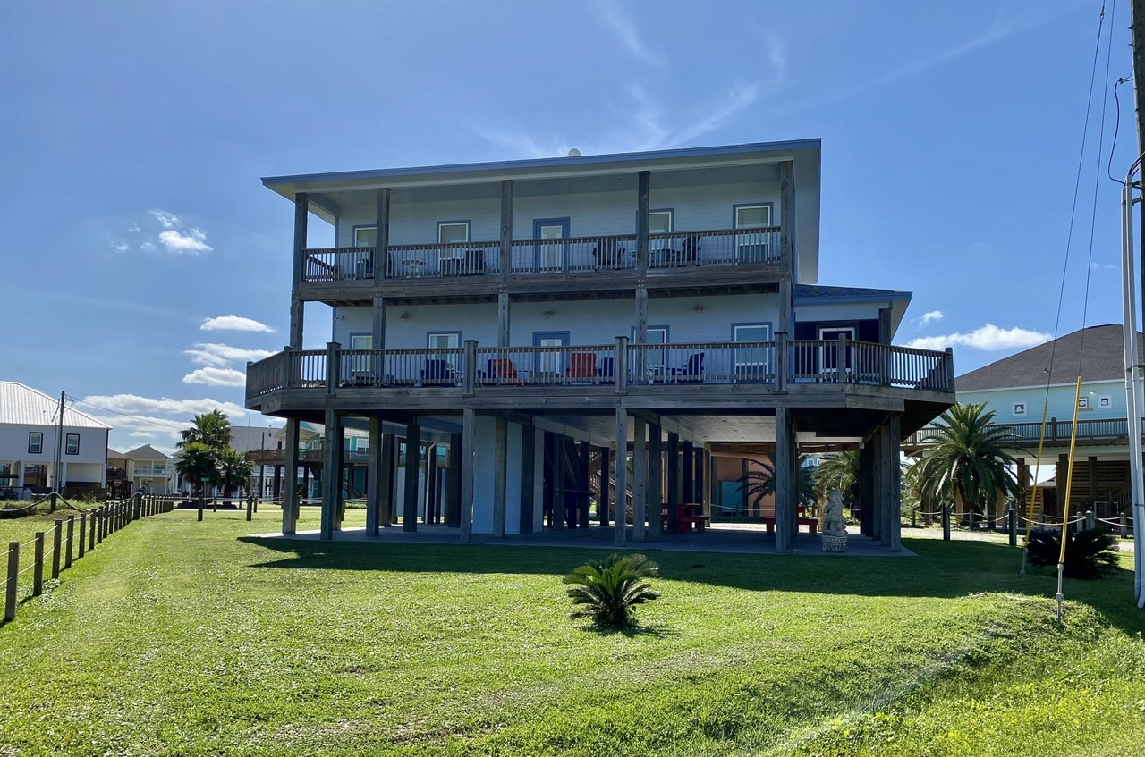 Bali Beach House - Vacation Rental in Crystal Beach,TX | Cobb Real Estate