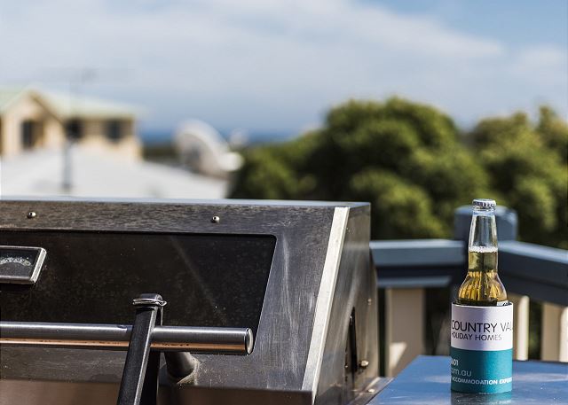 Sea Change - Spacious Family Holiday Accommodation Pet friendly