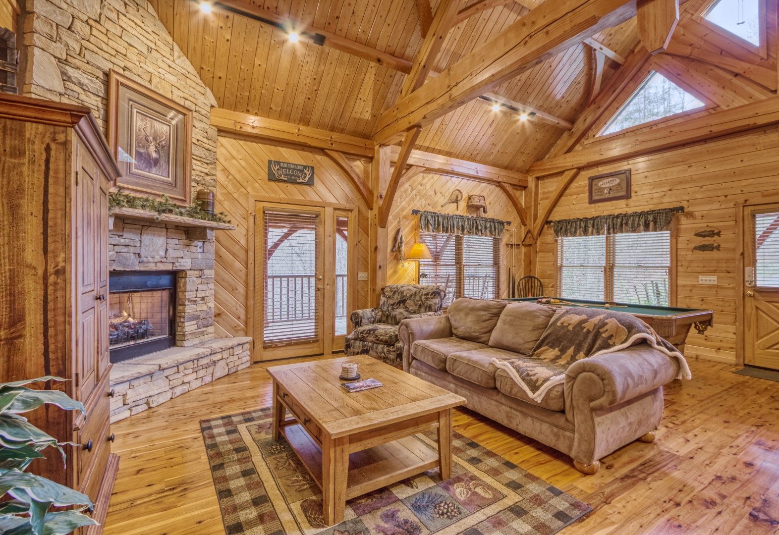 Cabin Fever Re Max Cove Mountain Realty Cabins