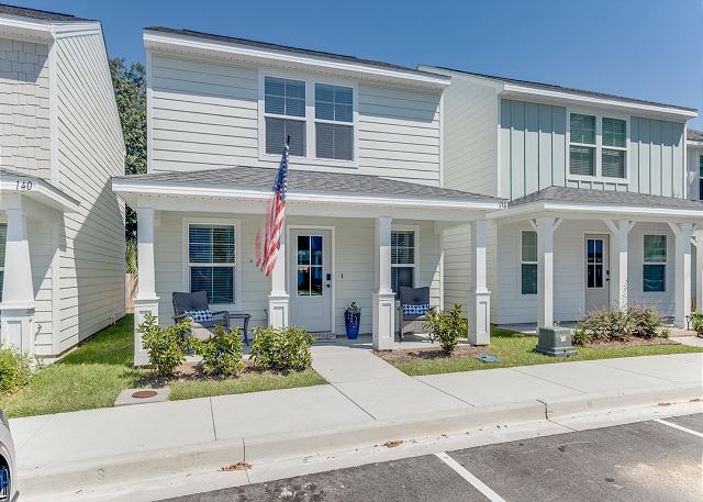 Cutest Cottage on the Beach!