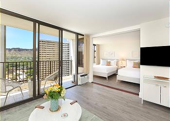 Waikiki Banyan #1903-T1