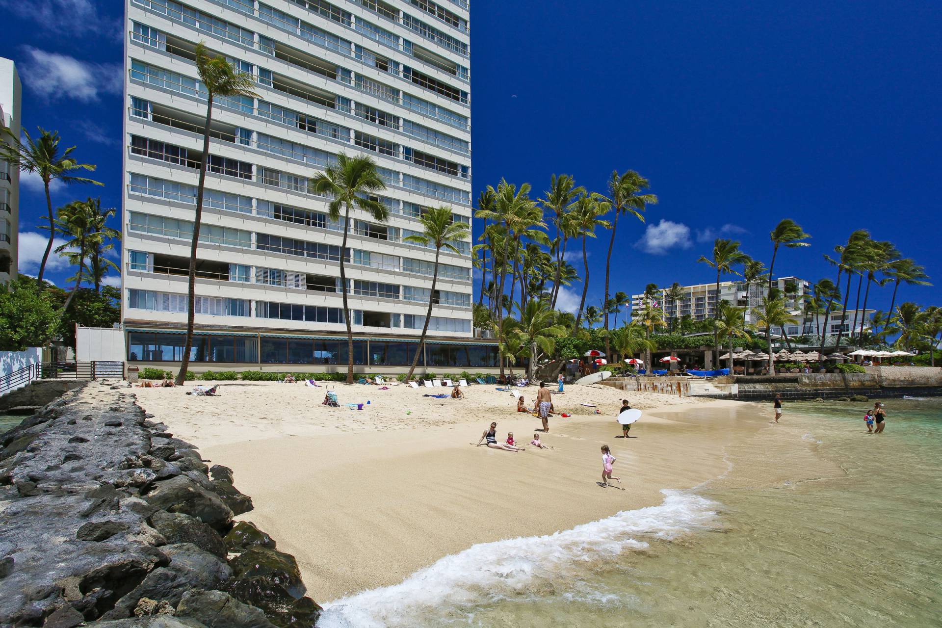 Colony Surf 308 Beachfront Diamond Head views, Quiet End of Waikiki