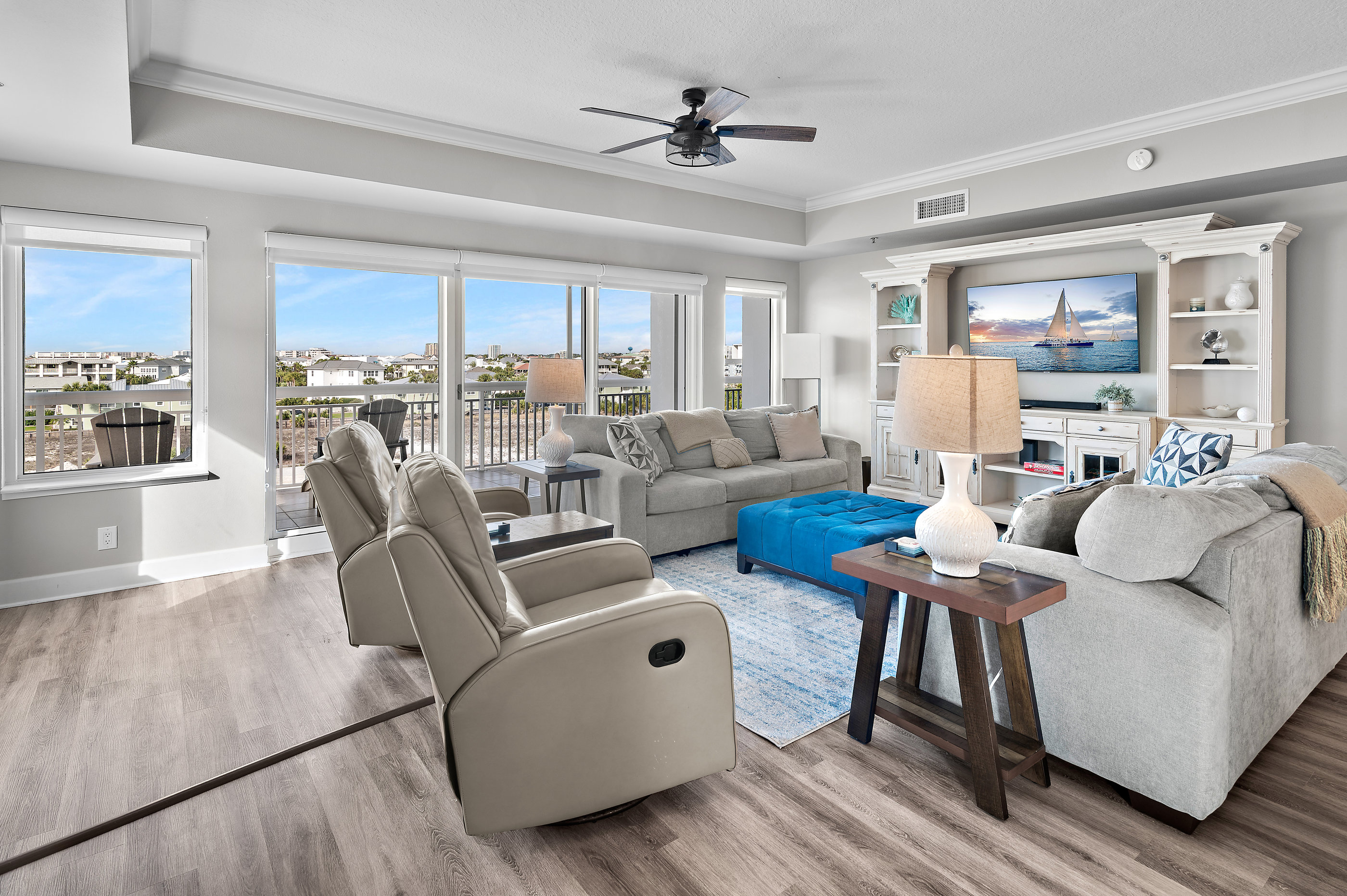 Harbor Landing 201B