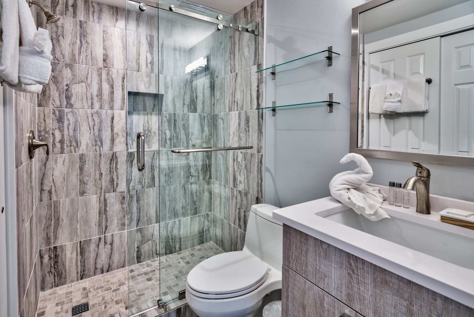 Majestic Sun 409B 20