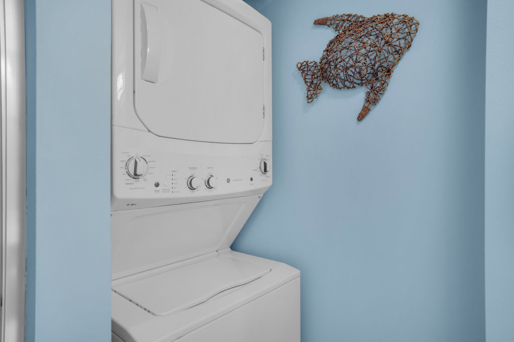 Majestic Sun A706 19