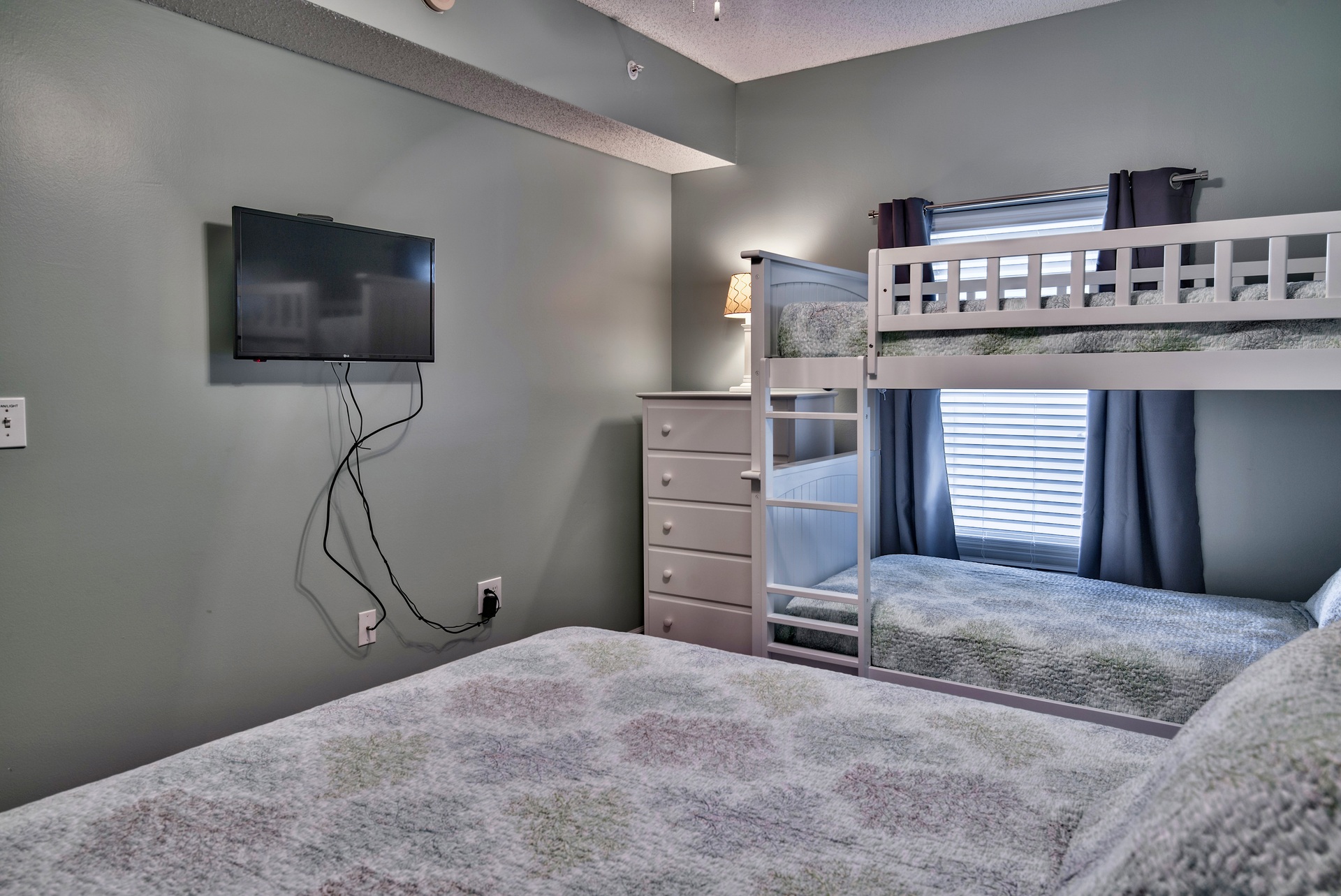 Majestic Sun A414 22