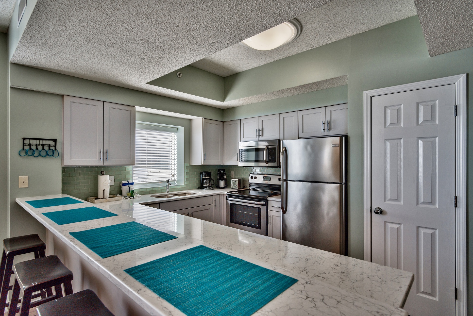 Majestic Sun A414 11