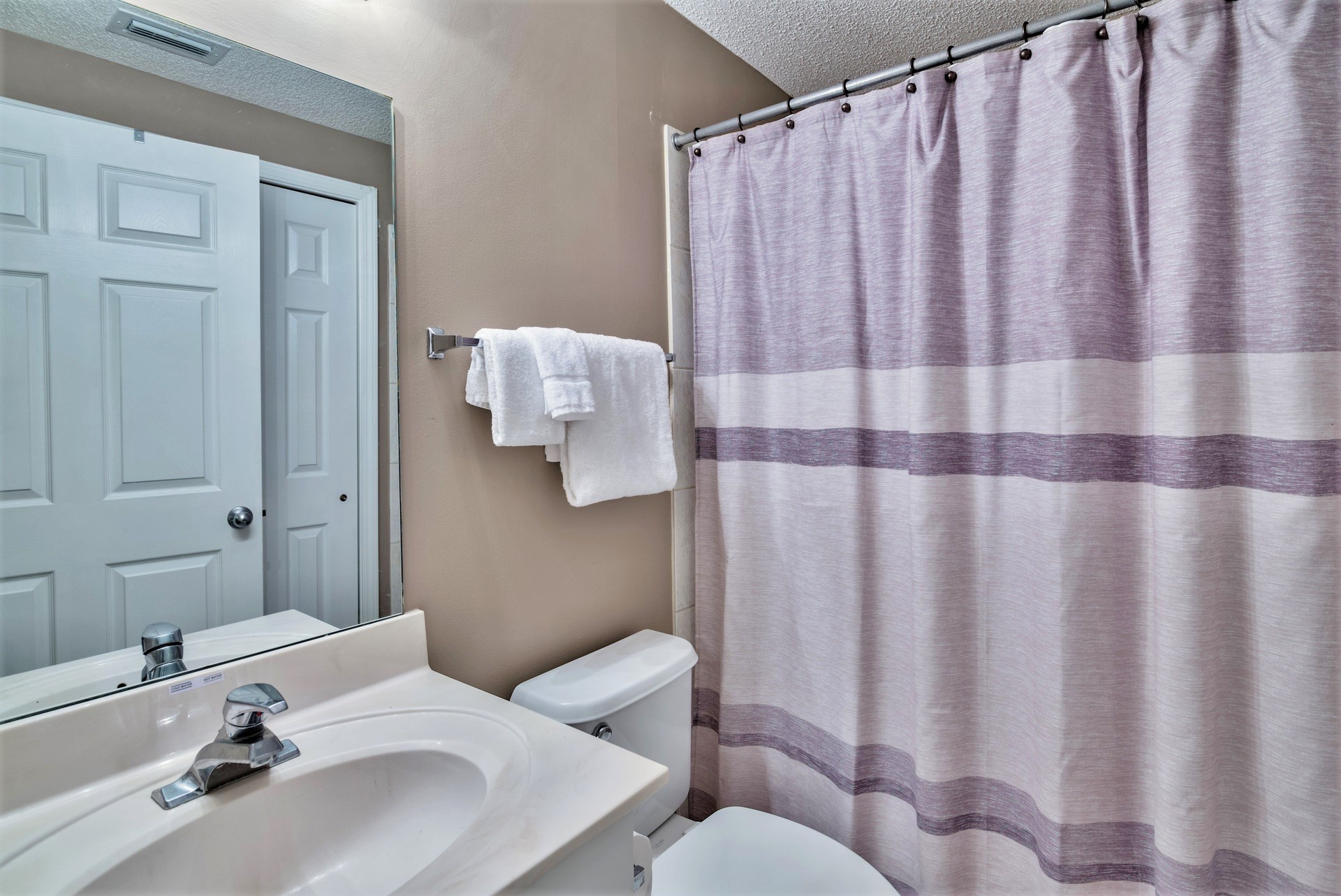 Majestic Sun A208 22