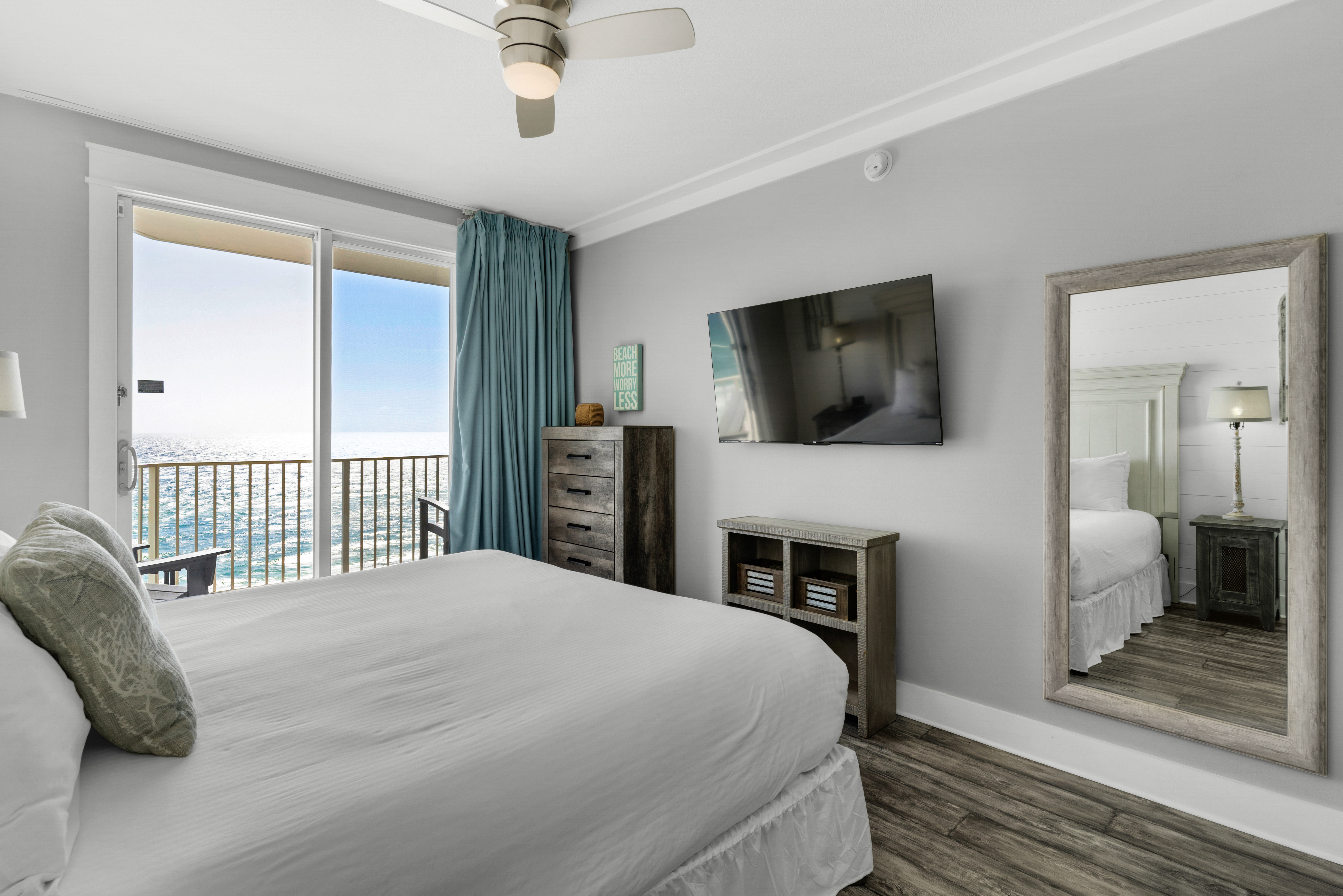 Majestic Sun A804 15