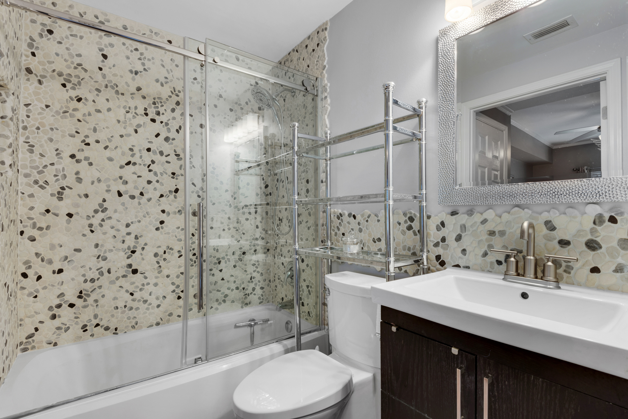 Majestic Sun A510 29