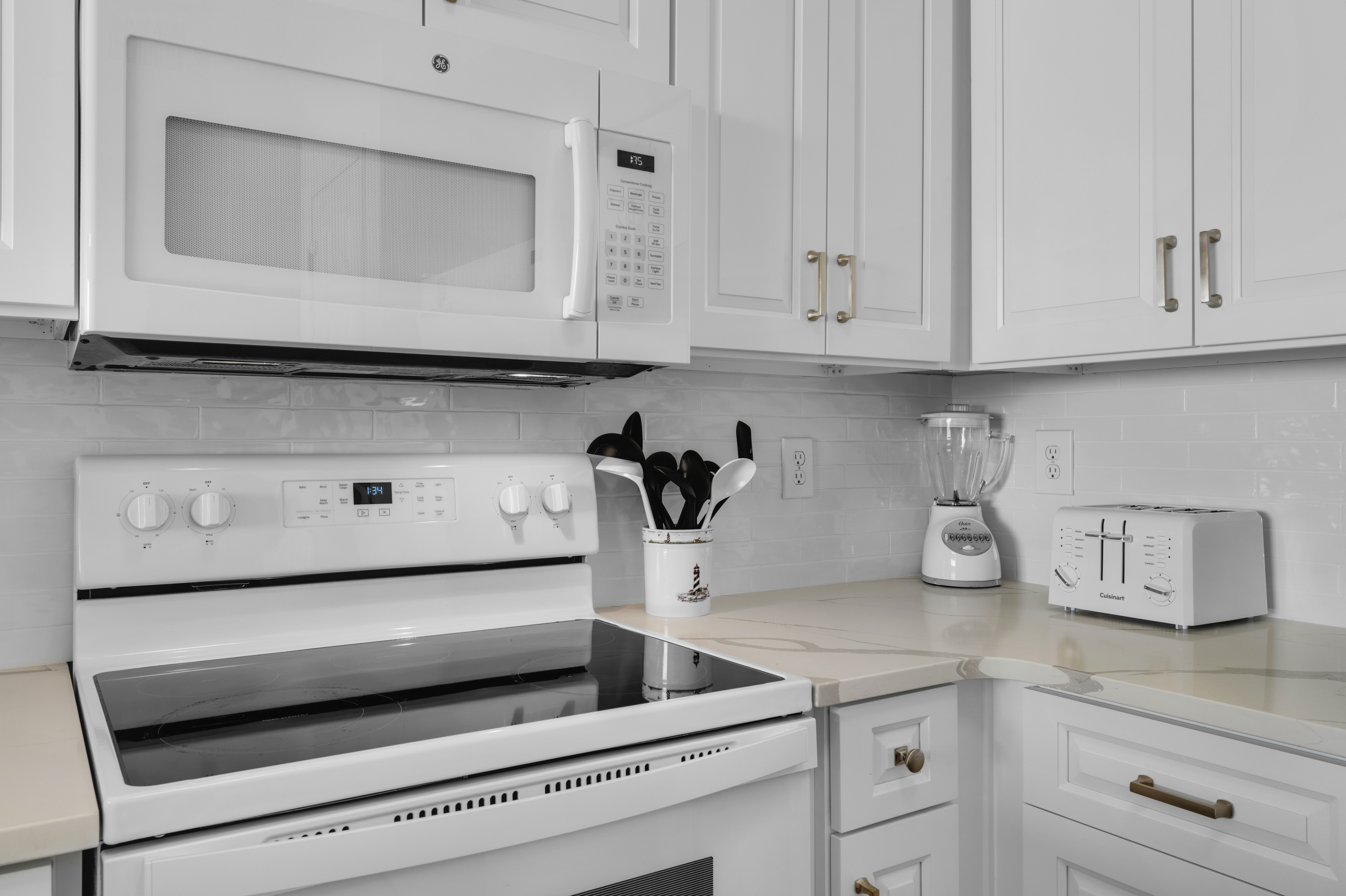 Majestic Sun 703B 12