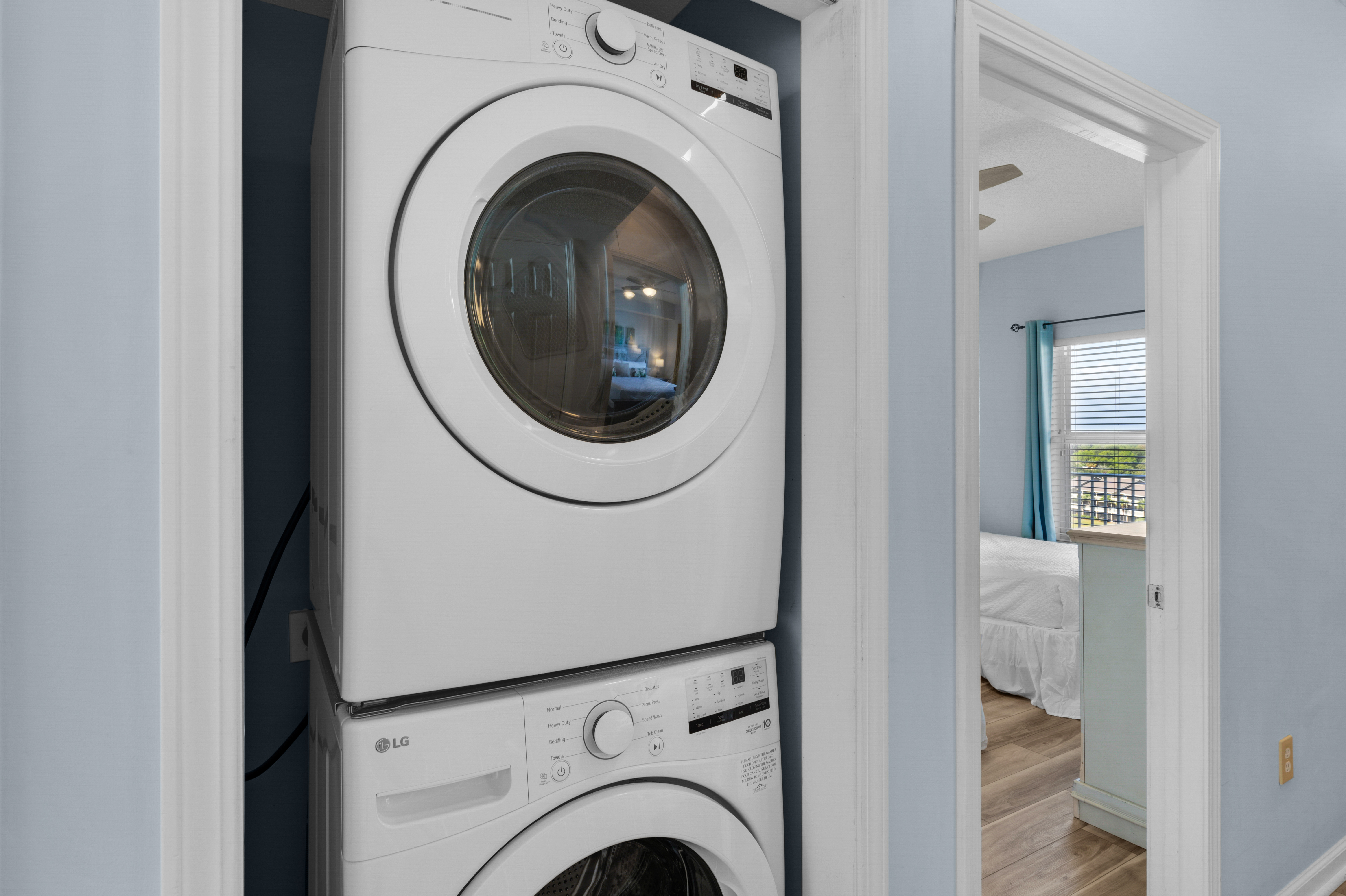 Majestic Sun 703B 21