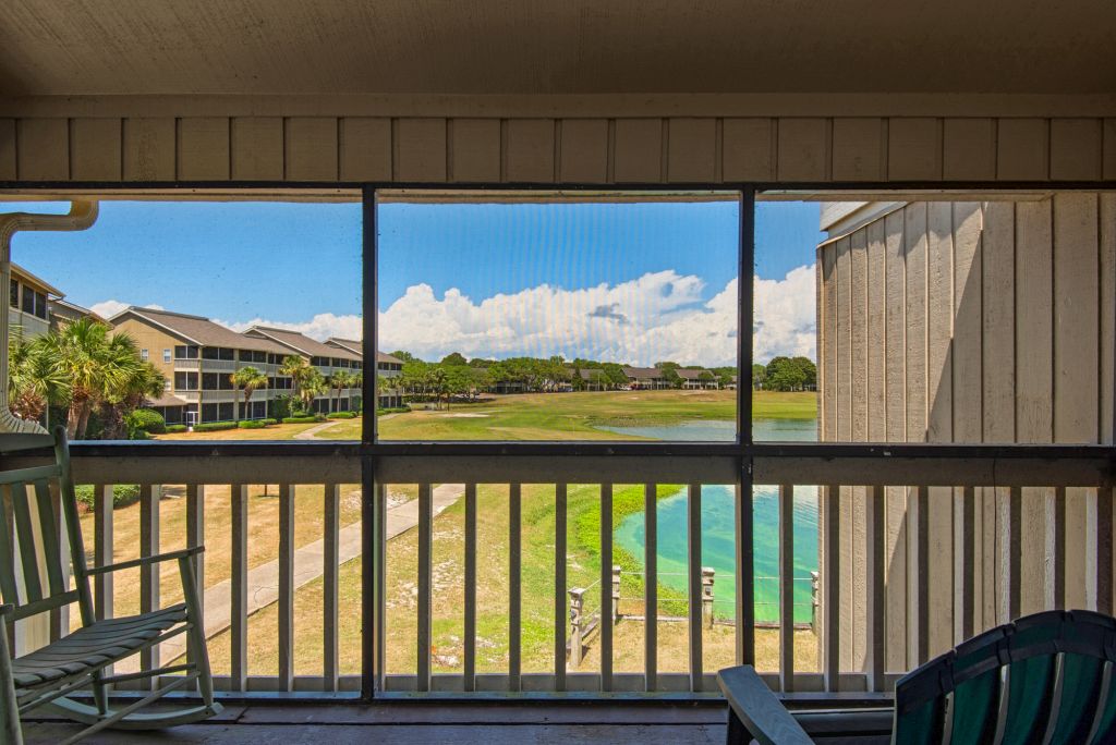 Seascape Lakefront Villa 136 26