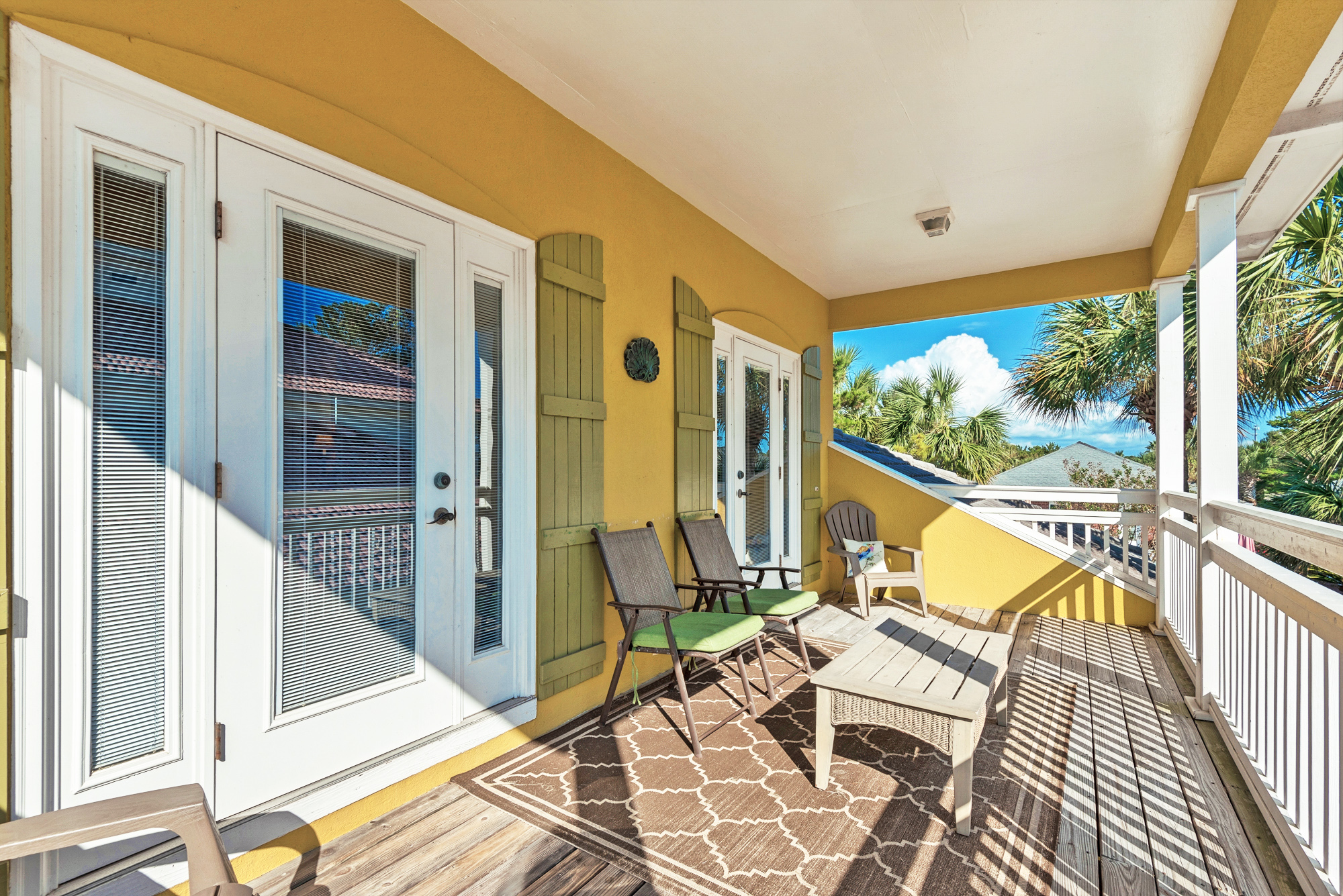 Coconut Cove 24