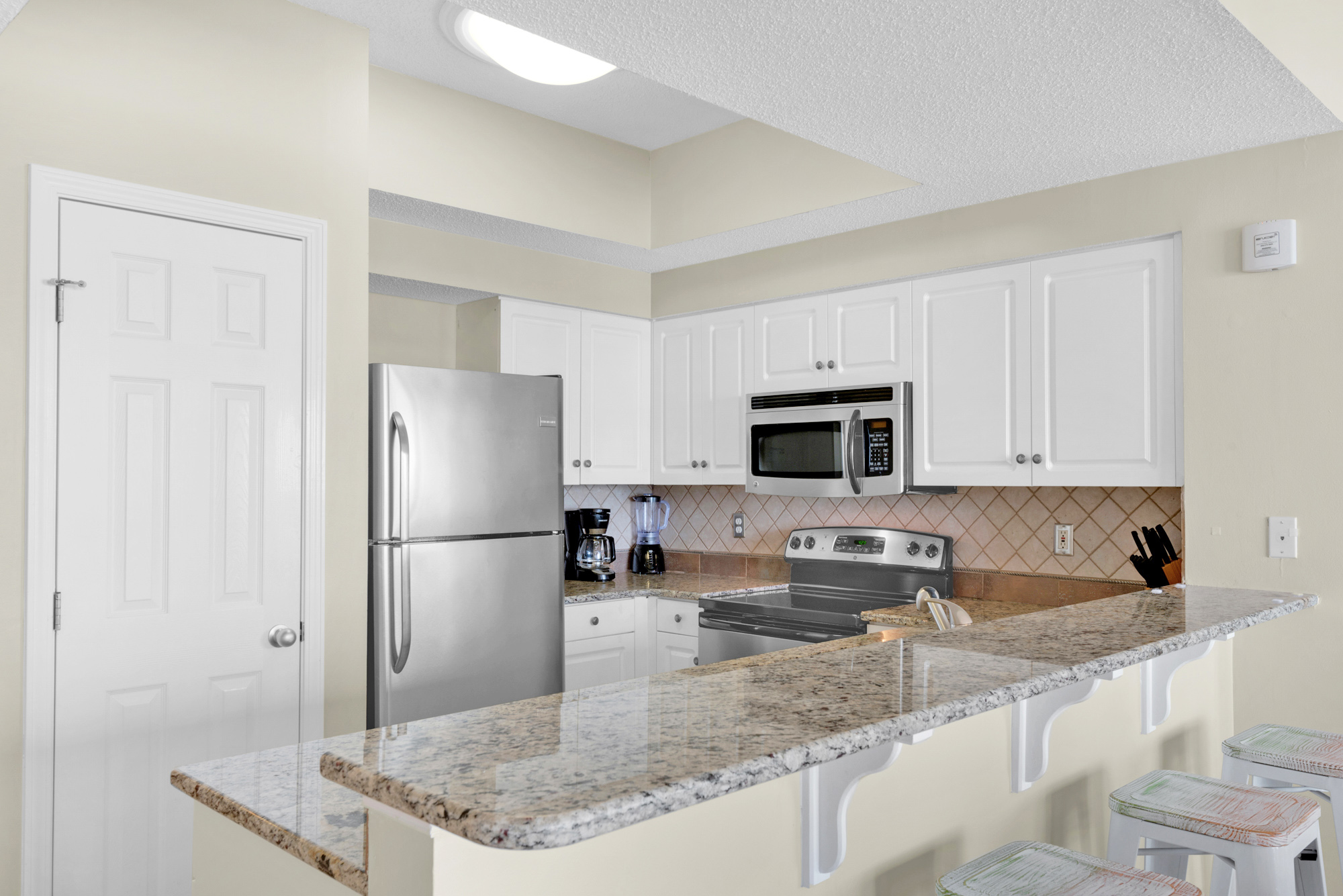 Majestic Sun 610B 15