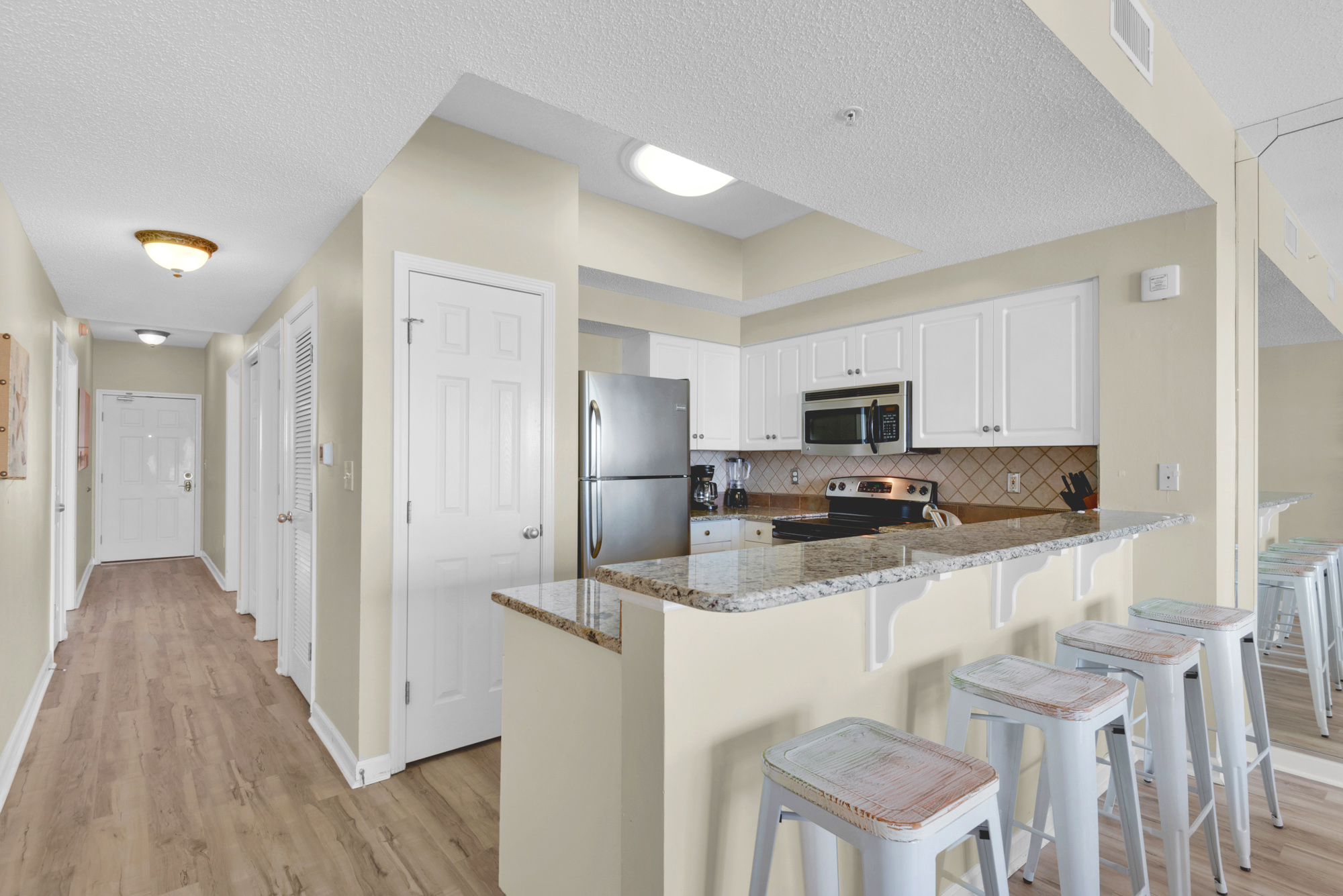 Majestic Sun 610B 14