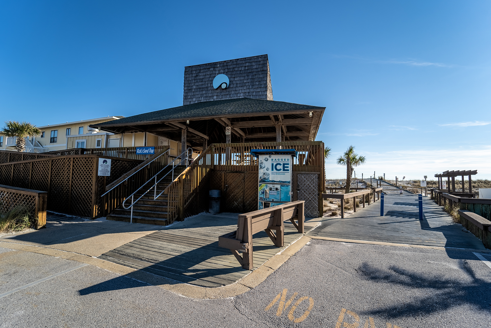 Sandpiper Cove 9103 - Private Beach Access Across The Street